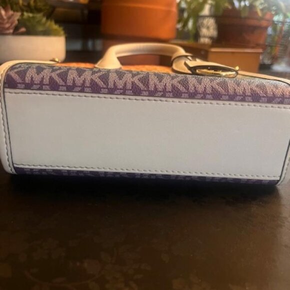 FIRM PRICE/Mirella Small Rainbow Signature Logo Mini Bag/NO CROSSBODY STRAP - Picture 14 of 16